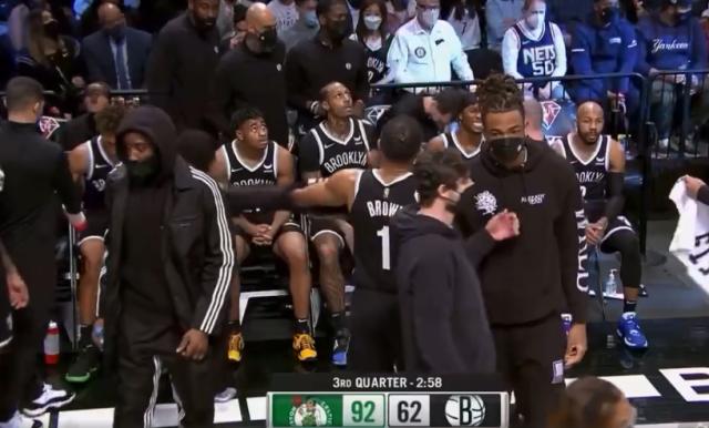 必一运动官网-【现场】无核篮网惨遭九连败 流言猖獗愁云密布